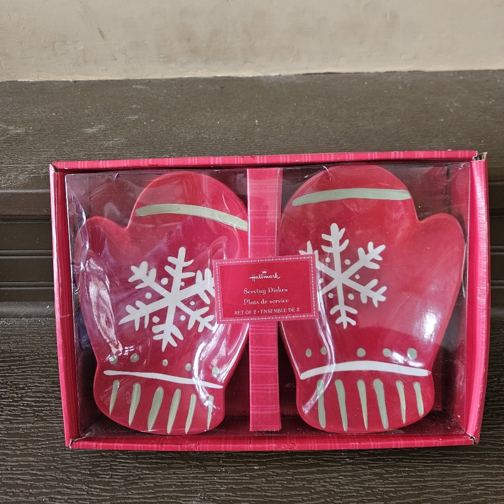 Hallmark Mitten Serving Dishes